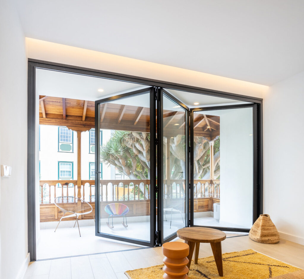 Exceptionally Slim Sightlines